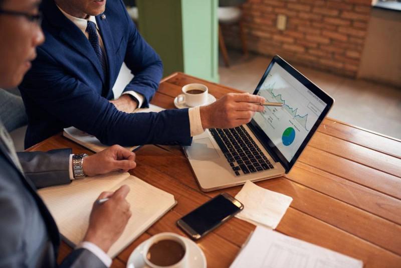 到底注册公司好？还是个体户好？